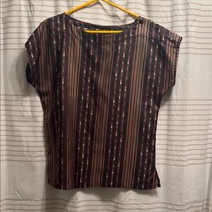 Cap sleeved vintage blouse